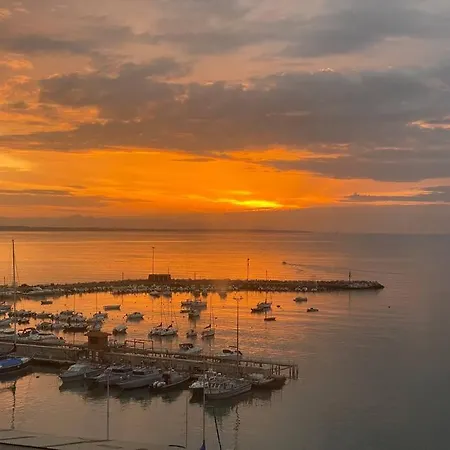 Apartamento La Terrazza Sul Porto Anzio