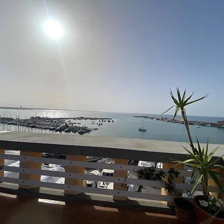 La Terrazza Sul Porto Apartamento *